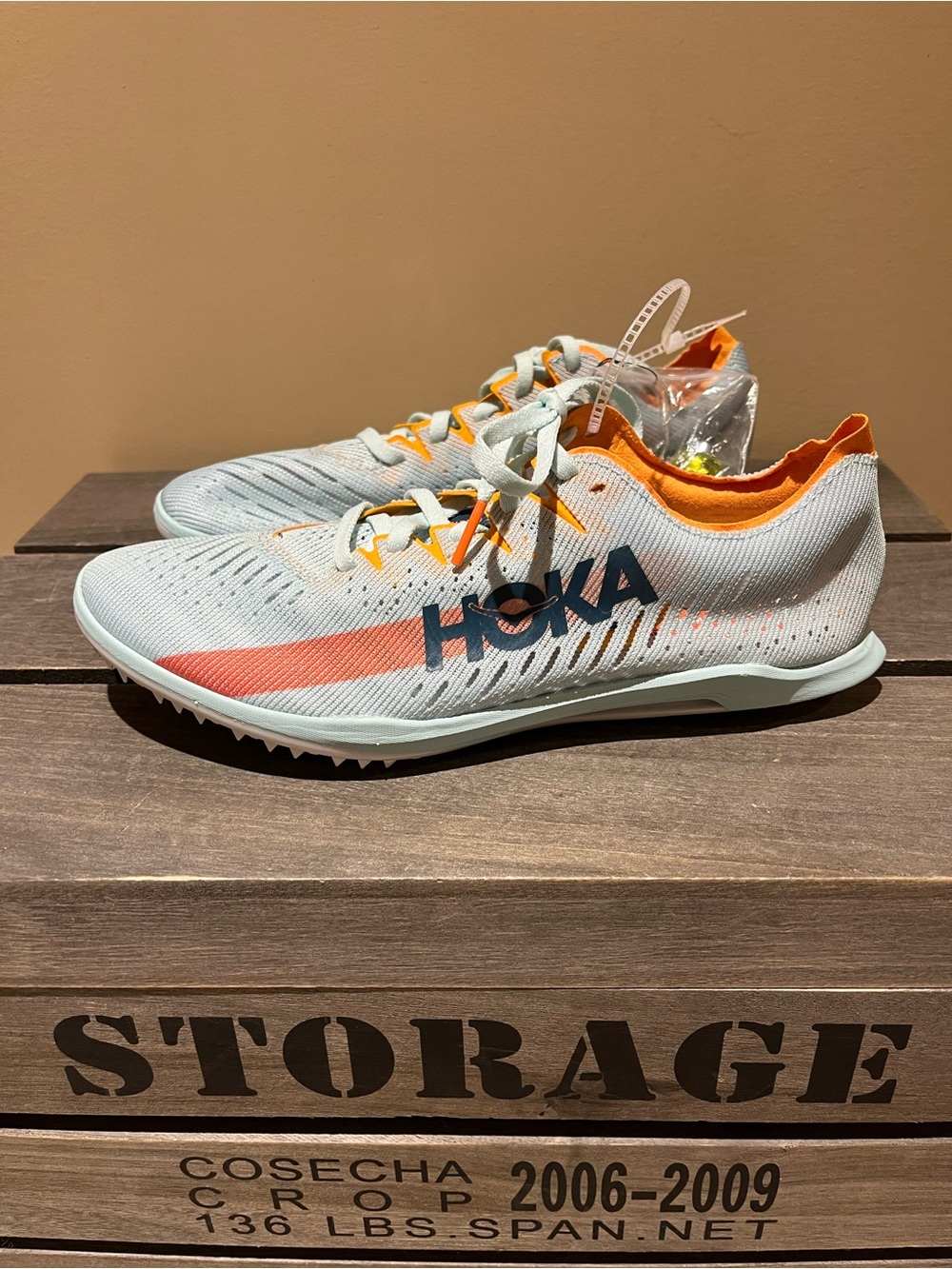 Hoka Cielo X MD Sz M 7.5 | W 8.5 NWOB